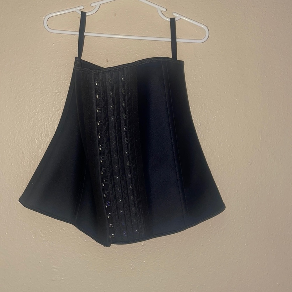 Brand new waist trainer